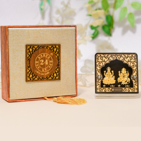 Hiraola's Product Image