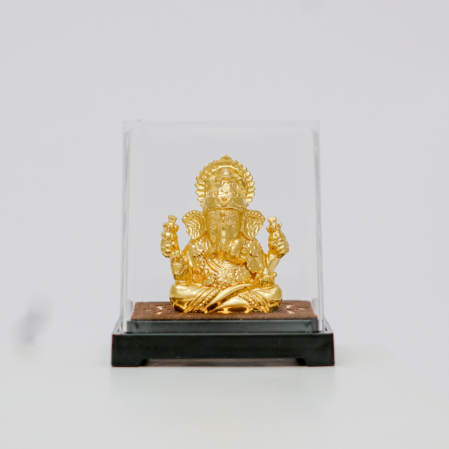 Hiraola's Product Image