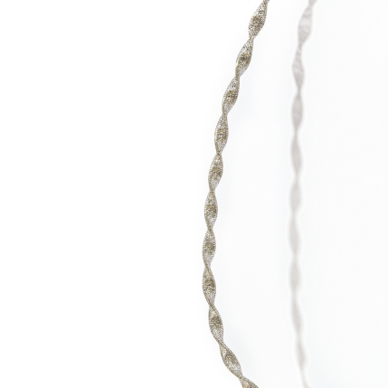 Hiraola's Product Image